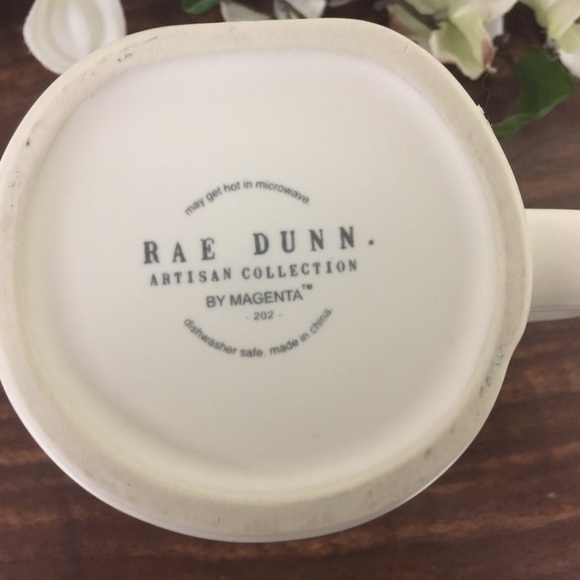 🔥Under $15 Bargain🔥 Rae Dunn KEEP YOUR HEAD UP Mug - Picture 4 of 4